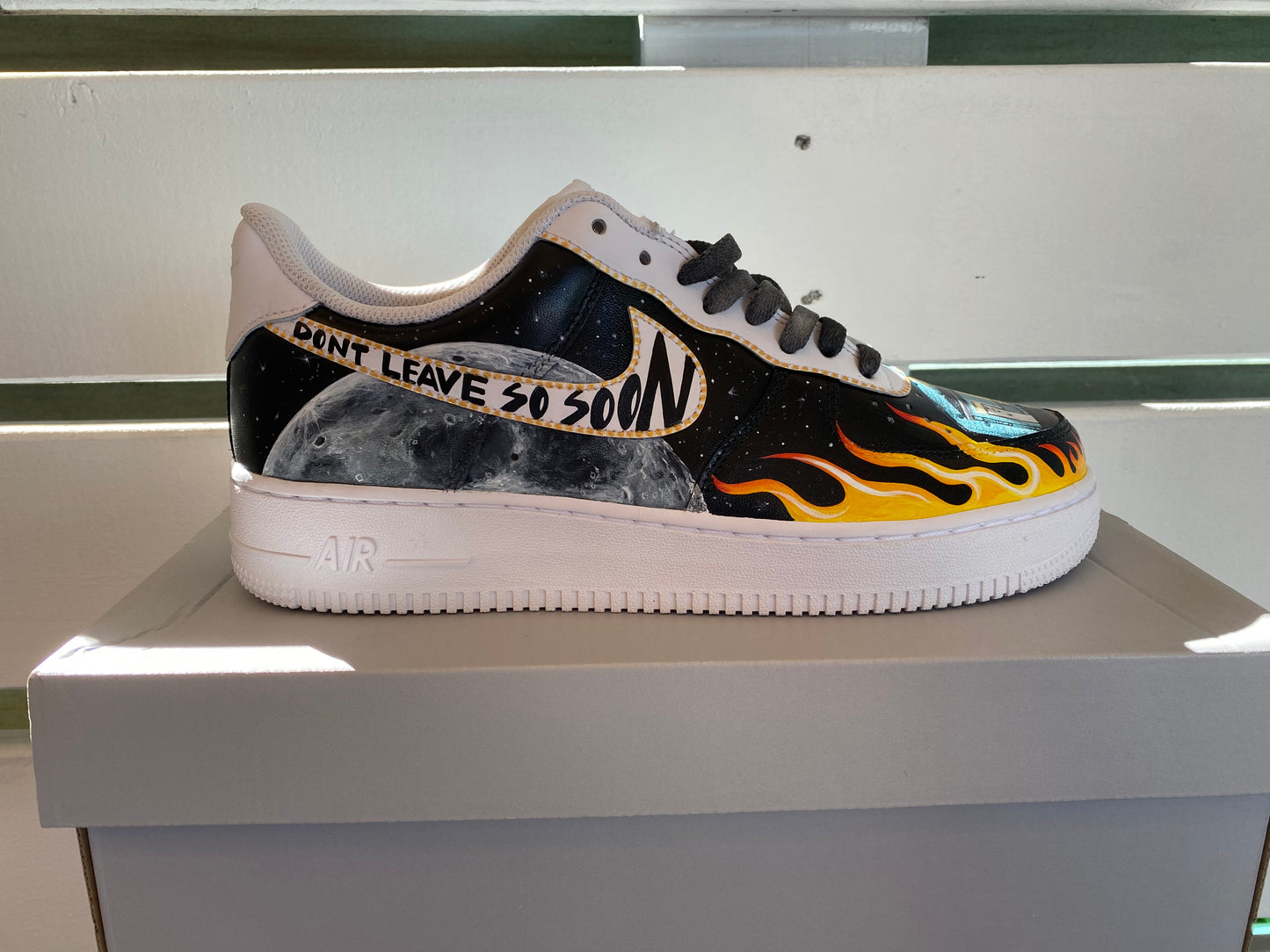 DONDA SNEAKERS